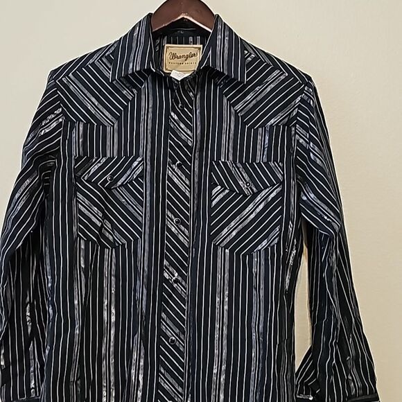 Wrangler Western Shirt size small - Picture 1 of 8